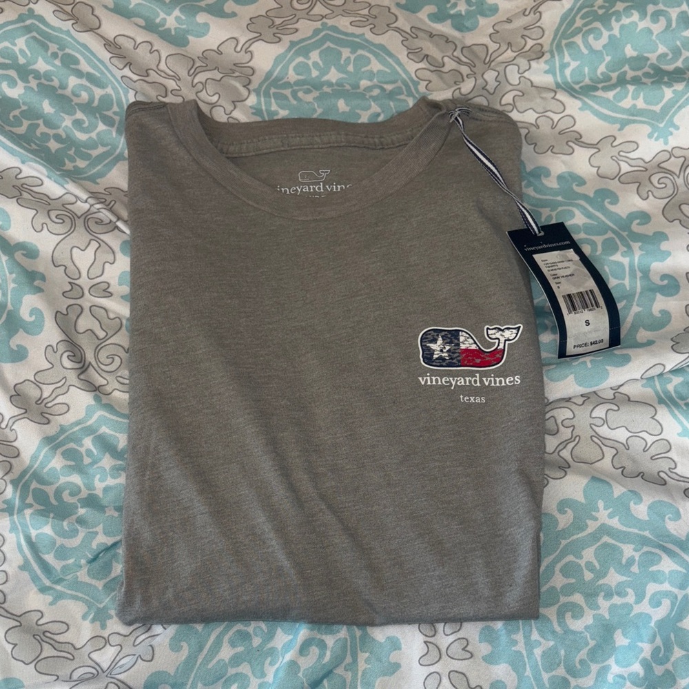 Vineyard Vines Tee- NWT